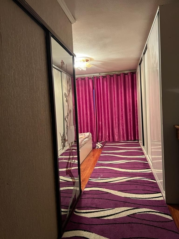 Продаю 5-к дом (270 м²) в Бишкеке