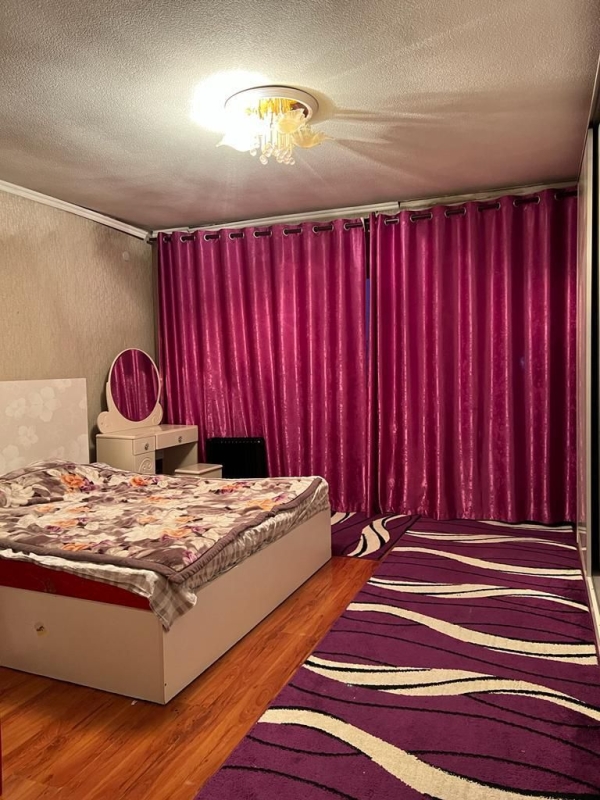 Продаю 5-к дом (270 м²) в Бишкеке
