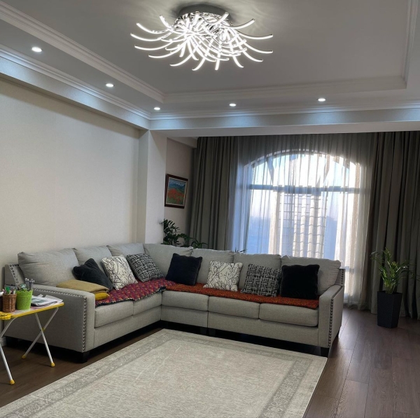 Продаю 3-к квартиру (130 м²) в Бишкеке