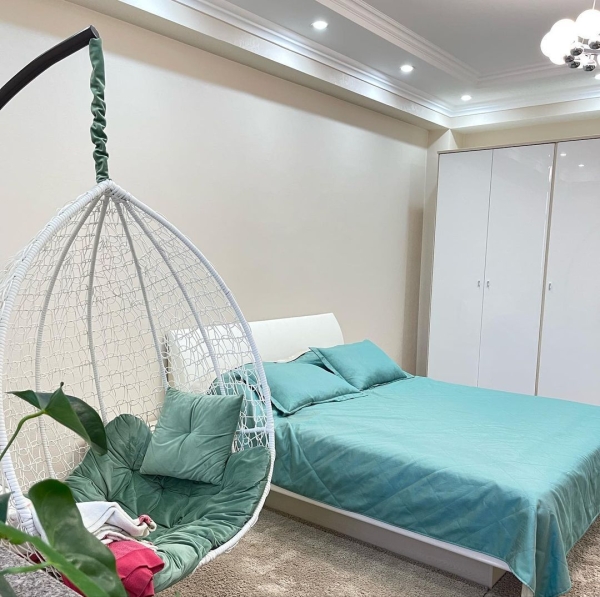 Продаю 3-к квартиру (130 м²) в Бишкеке