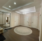 Продаю 3-к квартиру (130 м²) в Бишкеке