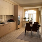 Продаю 3-к квартиру (130 м²) в Бишкеке