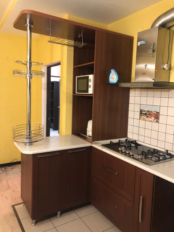 Продаю 3-к квартиру (105 м²) в Бишкеке