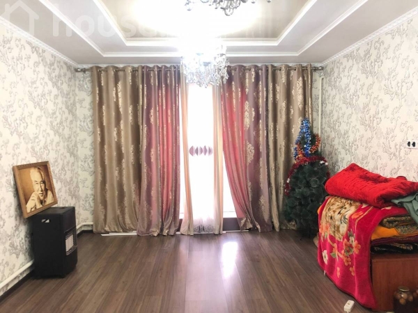 Продаю 4-к дом (125 м²) в Бишкеке
