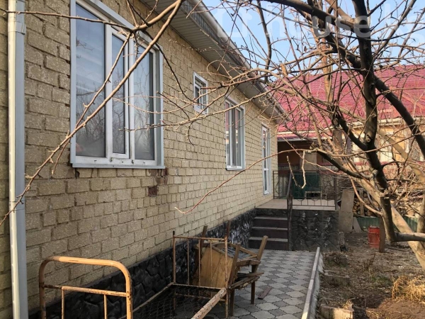 Продаю 4-к дом (125 м²) в Бишкеке