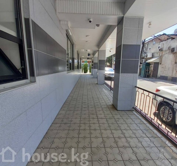 Продаю 1-к помещение (1060 м²) в Бишкеке