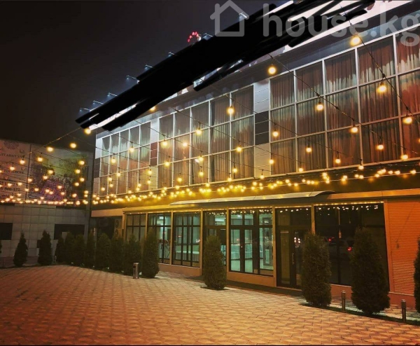 Продаю 1-к помещение (1060 м²) в Бишкеке
