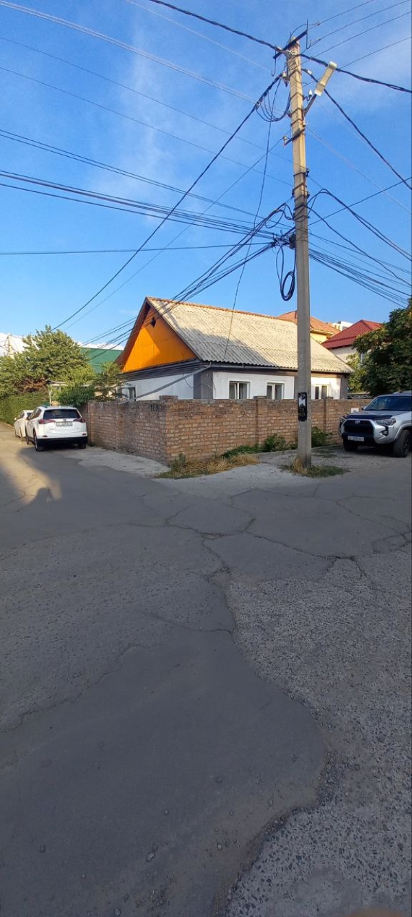 Продаю 4-к дом (109 м²) в Бишкеке