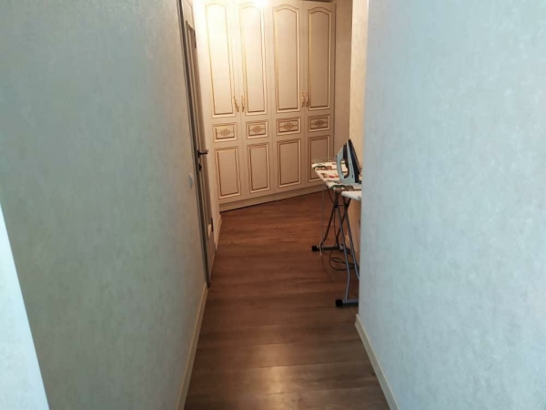 Продаю 2-к квартиру (83 м²) в Бишкеке