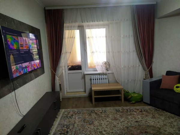 Продаю 2-к квартиру (83 м²) в Бишкеке