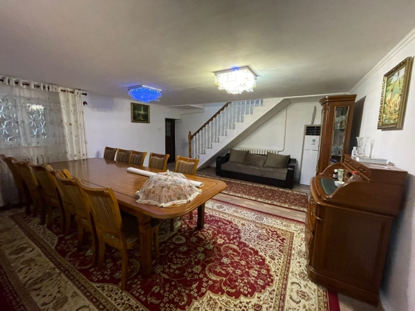 Продаю 5-к дом (400 м²) в Бишкеке