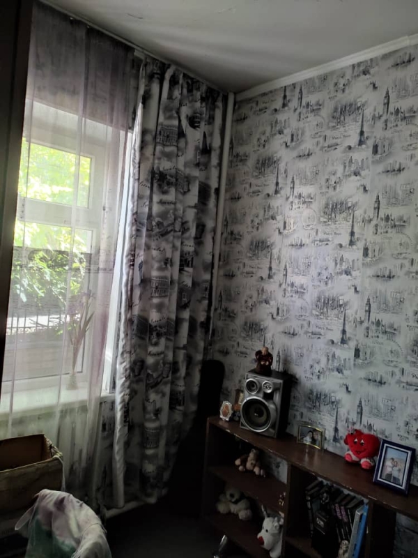 Продаю 3-к дом (61 м²) в Бишкеке