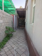 Продаю 3-к дом (61 м²) в Бишкеке