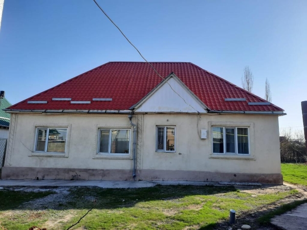 Продаю 4-к дом (127 м²) в Бишкеке