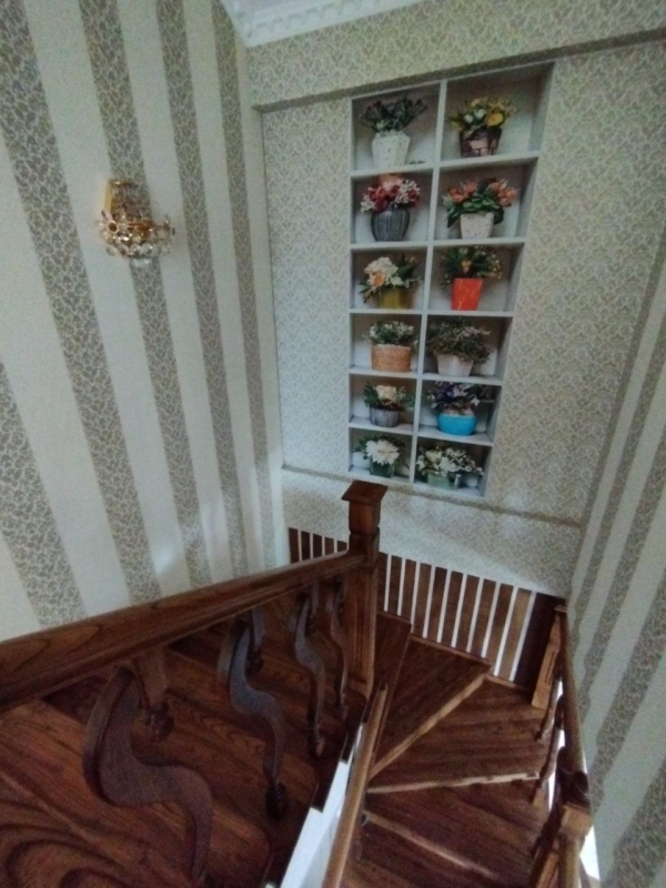 Продаю 6-к квартиру (213 м²) в Бишкеке
