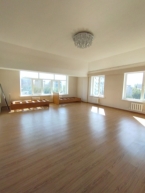Продаю 6-к квартиру (213 м²) в Бишкеке