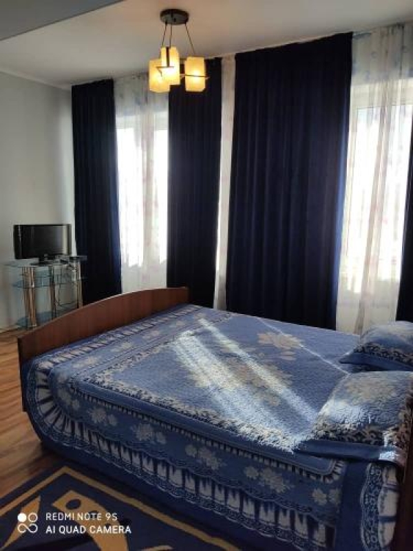Продаю 3-к коттедж (200 м²) в Чолпон-Ате