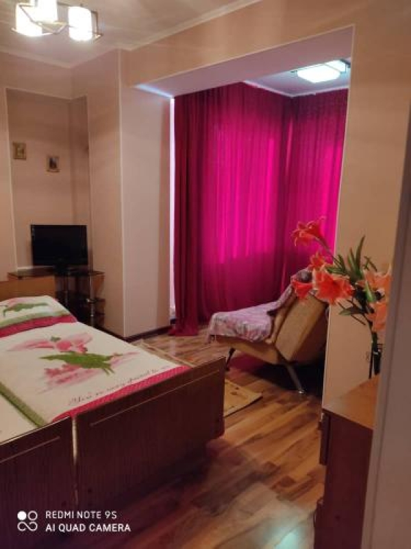 Продаю 3-к коттедж (200 м²) в Чолпон-Ате