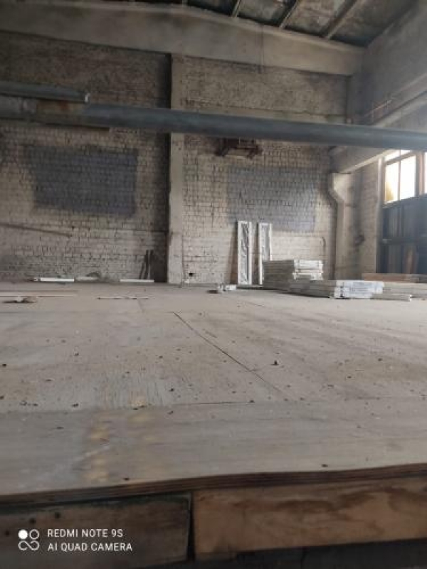 Продаю 2-к помещение (550 м²) в Бишкеке