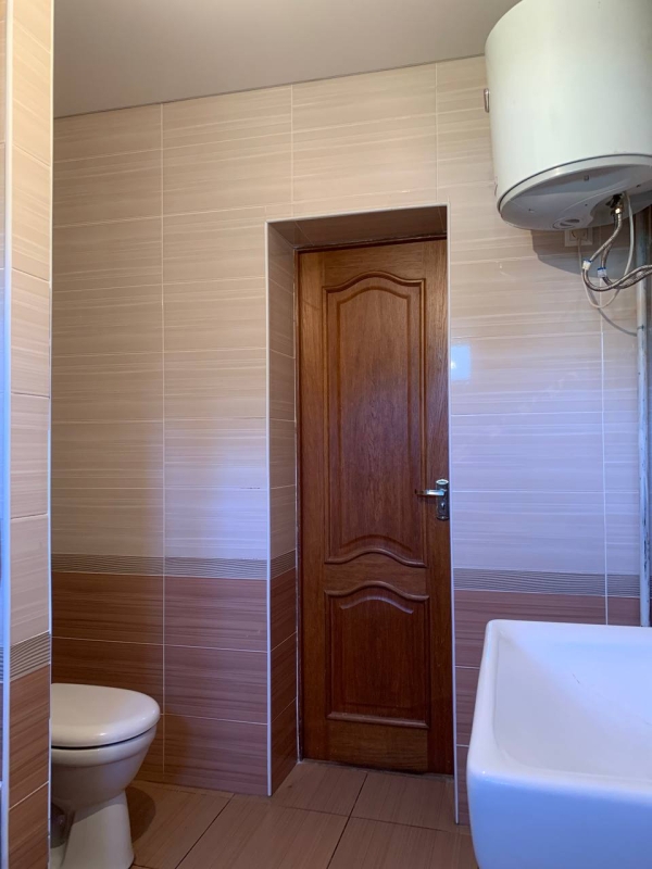 Сдаю 6-к дом (176 м²) в Бишкеке