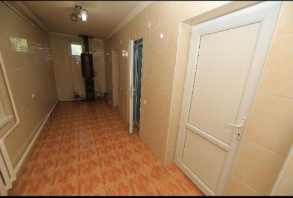 Продаю  участок (16 соток) в Бишкеке