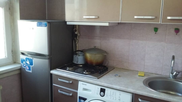 Продаю 3-к квартиру (62 м²) в Бишкеке