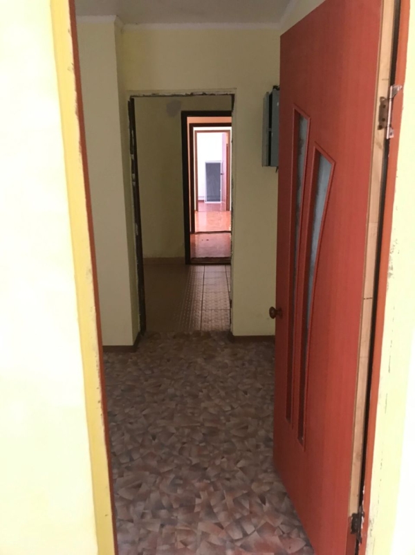 Продаю -к помещение (210 м²) в Бишкеке