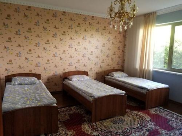 Сдаю 3-к коттедж (200 м²) в Чолпон-Ате