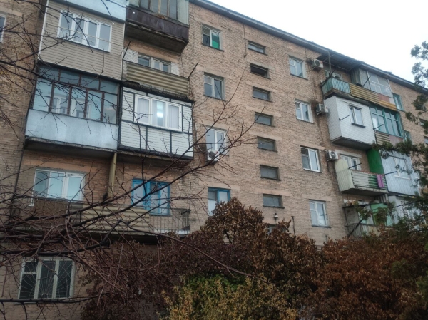 Продаю 2-к квартиру (48 м²) в Бишкеке