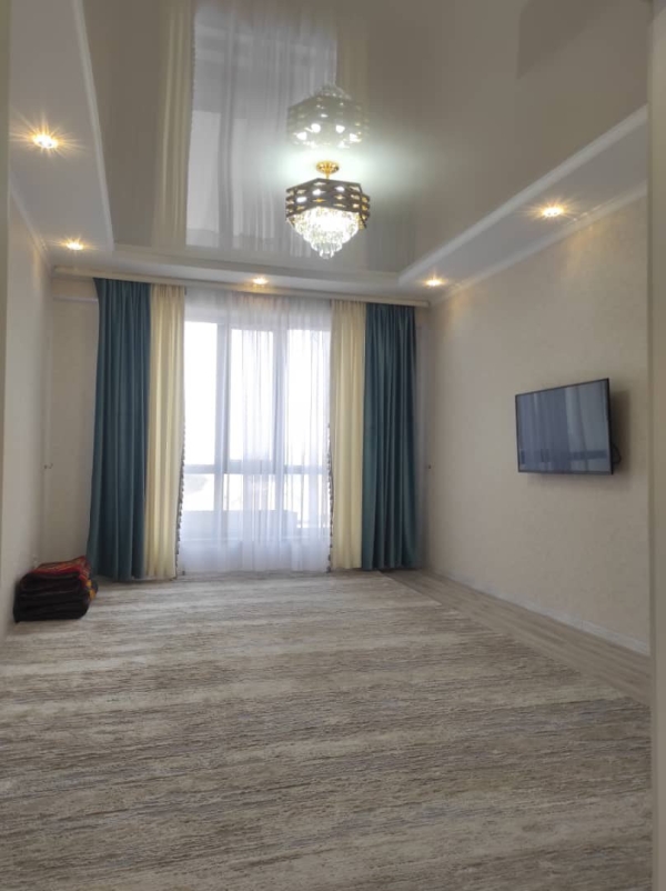 Продаю 2-к квартиру (64 м²) в Бишкеке