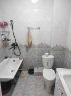 Продаю 2-к квартиру (64 м²) в Бишкеке