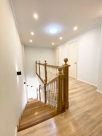 Продаю 4-к квартиру (185 м²) в Бишкеке