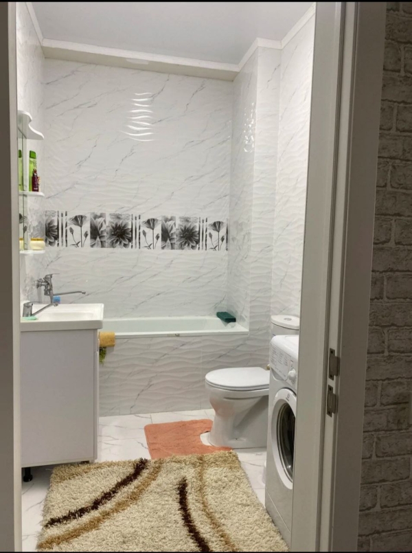 Продаю 1-к квартиру (50 м²) в Бишкеке