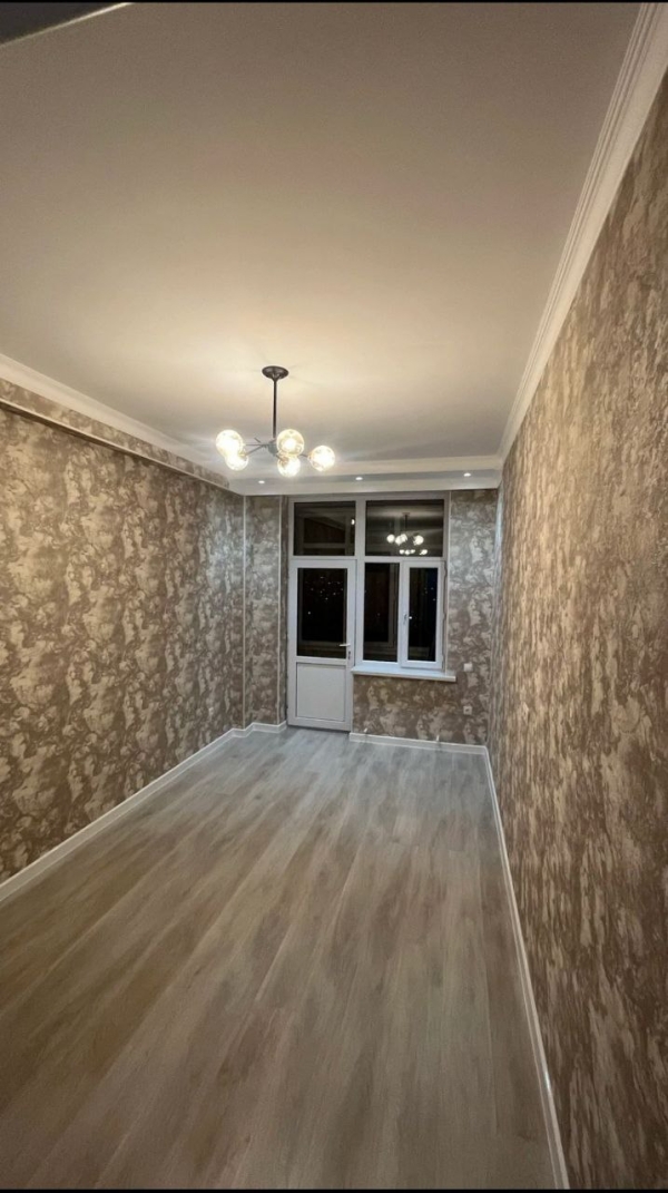 Продаю 1-к квартиру (57 м²) в Бишкеке