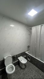 Продаю 1-к квартиру (57 м²) в Бишкеке