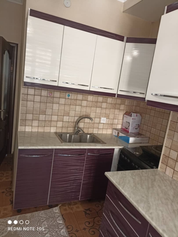Сдаю 3-к квартиру (100 м²) в Бишкеке