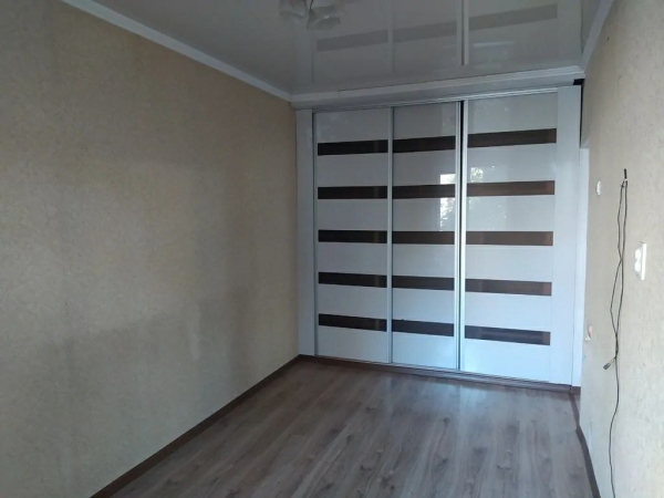 Продаю 4-к квартиру (88 м²) в Бишкеке