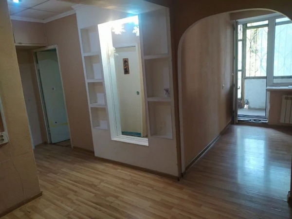 Продаю 4-к квартиру (88 м²) в Бишкеке