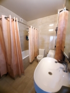 Сдаю 4-к квартиру (160 м²) в Бишкеке