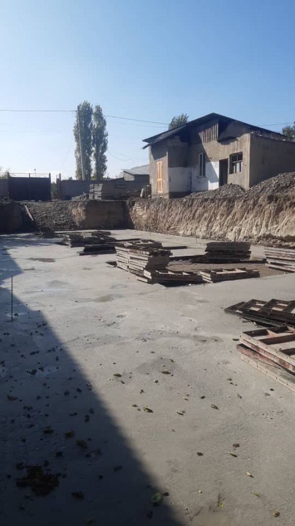 Продаю 1-к квартиру (39 м²) в Бишкеке