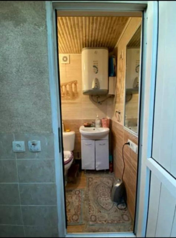 Продаю 2-к квартиру (26 м²) в Бишкеке