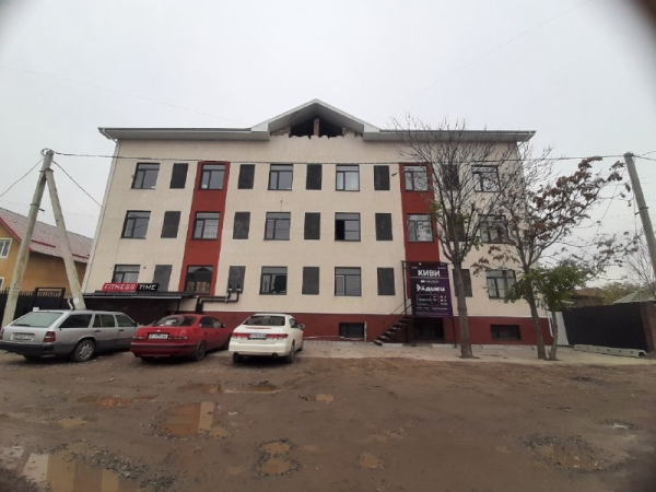 Продаю 1-к помещение (310 м²) в Бишкеке