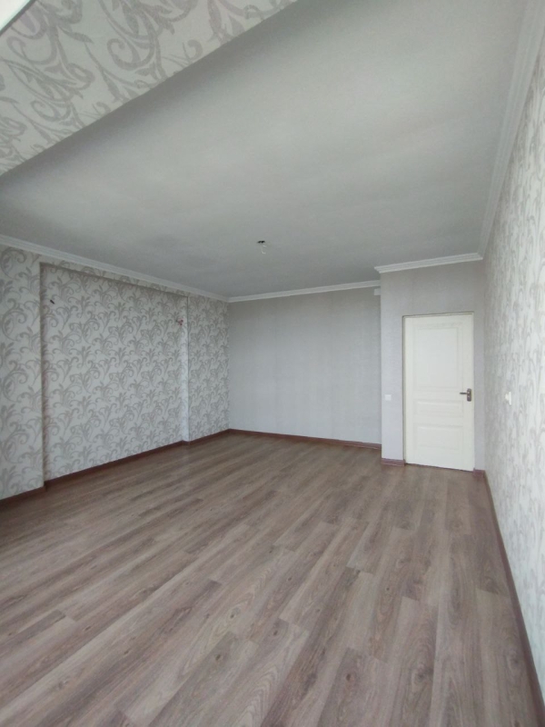 Продаю 3-к квартиру (113 м²) в Бишкеке