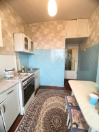 Продаю 3-к квартиру (62 м²) в Бишкеке