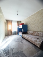 Продаю 4-к квартиру (100 м²) в Бишкеке