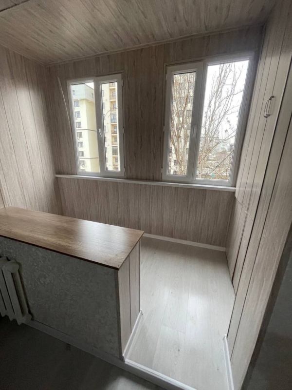 Продаю 1-к квартиру (45 м²) в Бишкеке