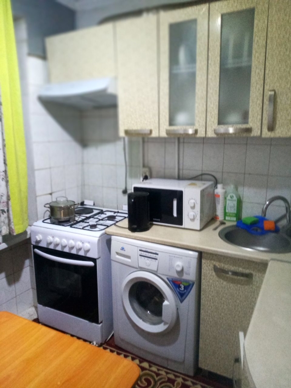 Продаю 2-к квартиру (49 м²) в Бишкеке