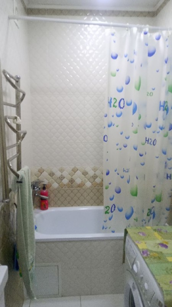 Продаю 2-к квартиру (58 м²) в Бишкеке