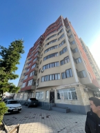 Продаю 4-к квартиру (116 м²) в Бишкеке