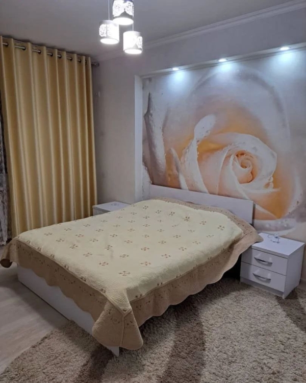 Продаю 3-к квартиру (88 м²) в Бишкеке